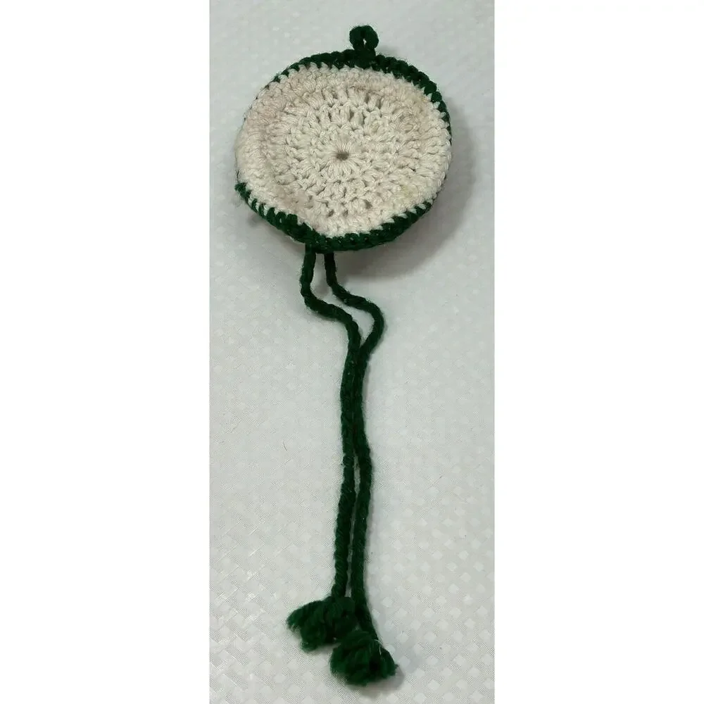 VTG‎ Granny Cottage Core Holiday Christmas Plastic Santa Face Yarn Wall Hanger